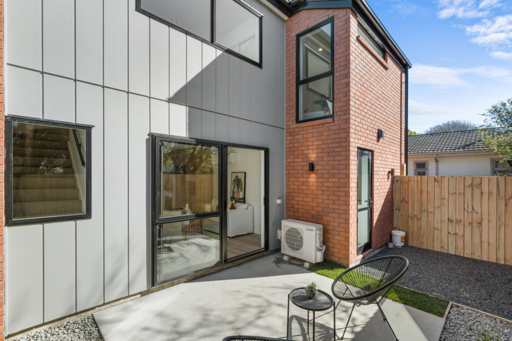 Exterior of 3-bedroom 5-unit townhouse development at Milton street, Somerfield
