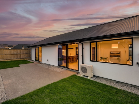 Contemporary single-level family home with landscaped garden in Prebbleton &mdash; LOT 126 Hamptons Grove by Tailored Homes