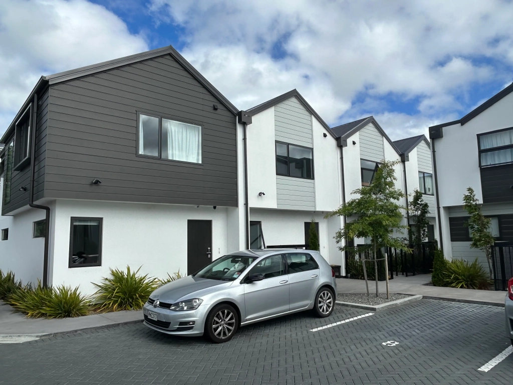 Exterior of 2-bedroom 21-unit townhouse development at Bunyan Street, Waltham