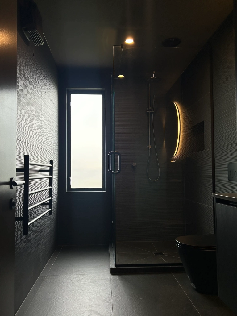 Bathroom in 4-bedroom 2-bathroom custom home at Kitcheners Knoll Road, Kennedys Bush