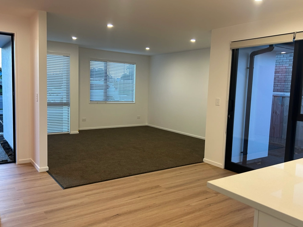 Living area in 3-bedroom 2-bathroom custom home at Gardiners Road, Harewood