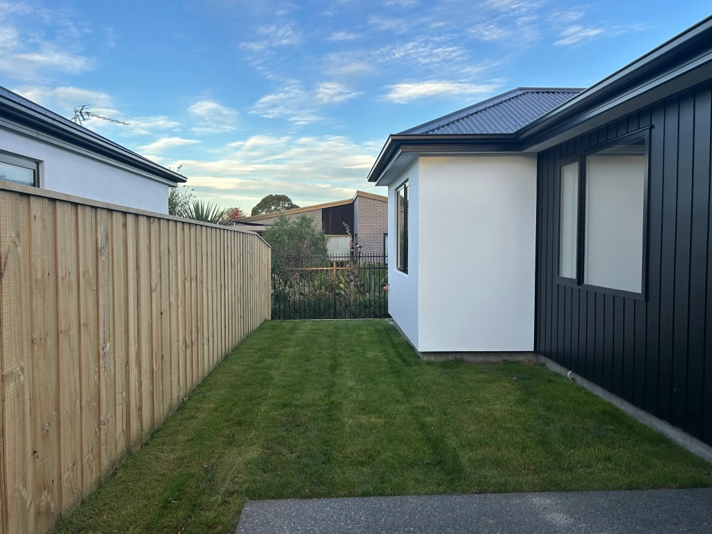 Exterior of 3-bedroom 2-bathroom custom home at Gardiners Road, Harewood